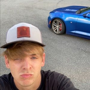 Meet your Posher, Trever